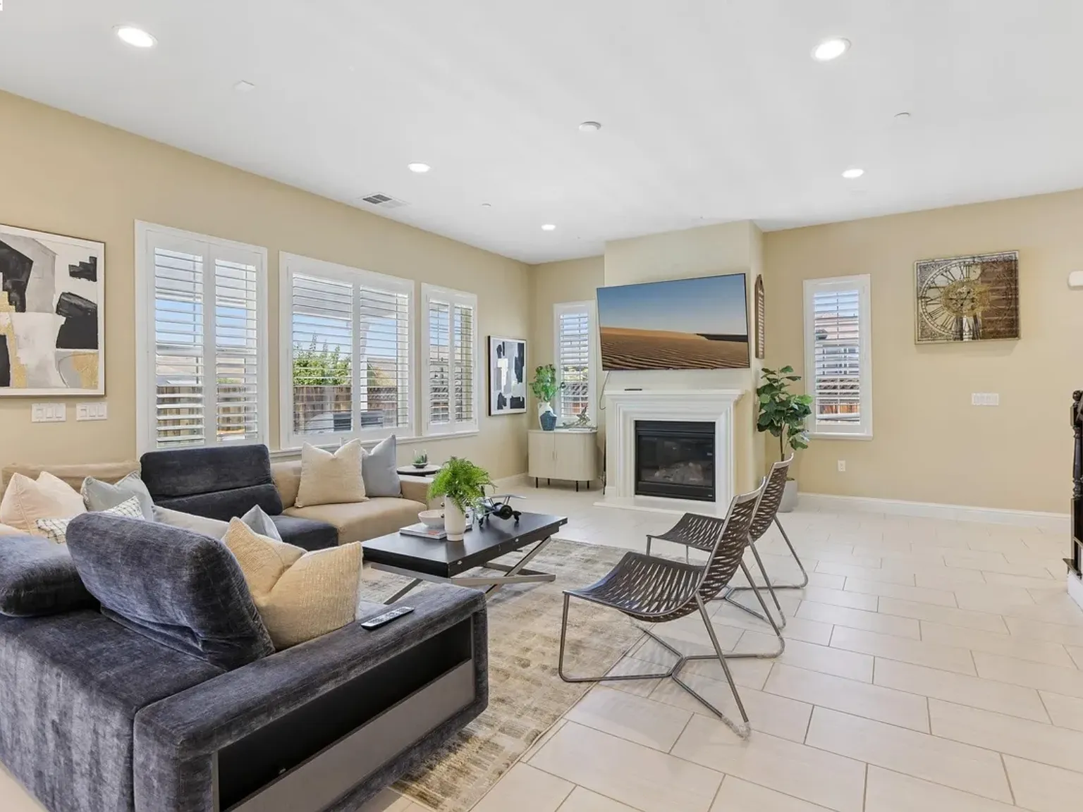 4203 Oak Knoll Dr — Photo 4