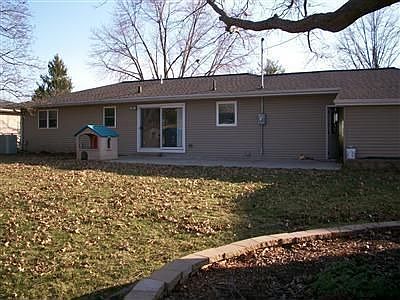 2nd image of 405 Sunset Ln