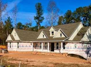 7530 River Walk Dr, Douglasville, GA 30135