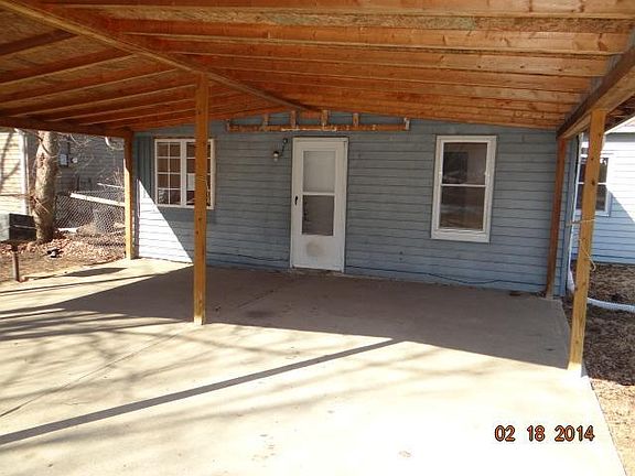 4th image of 3501 Victoria Ave