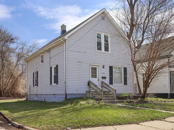 6901 13th AVENUE, Kenosha, WI 53143