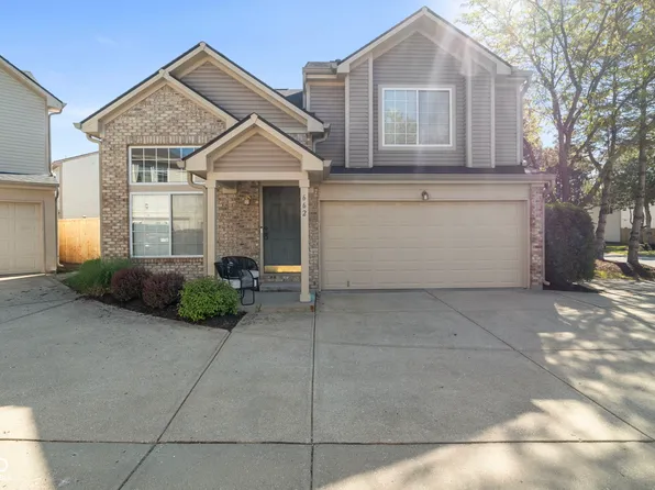 662 Cembra Dr, Greenwood, IN 46143