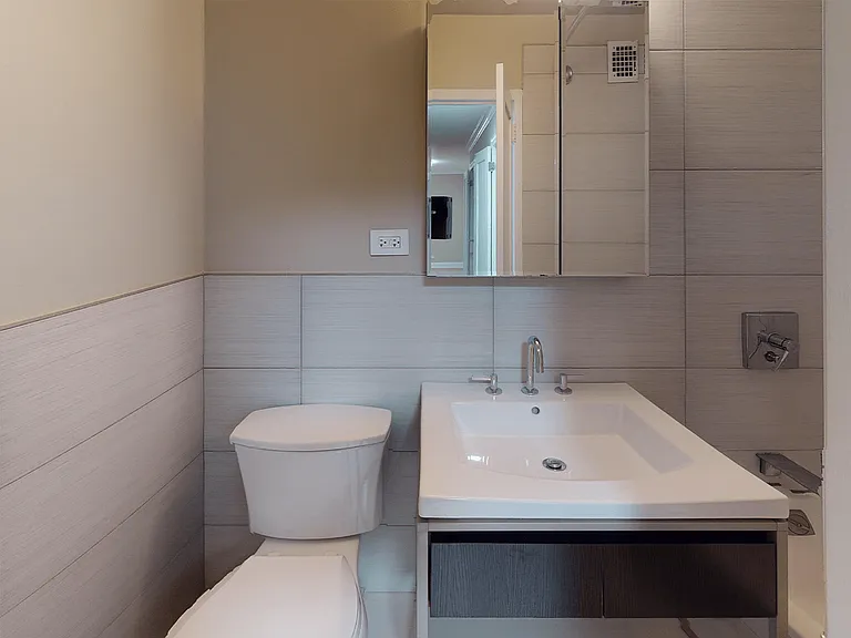 40 Harrison St #407J — Photo 8