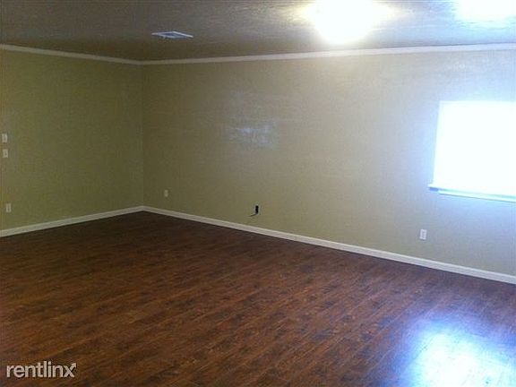 Hard, Clean Floors Throughout