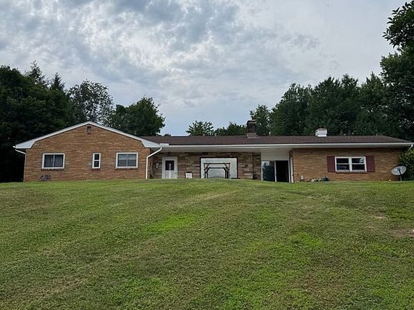 1042 County Road 42