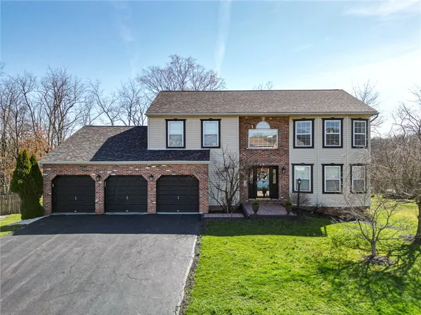 1011 Sir Robert Dr, Mc Donald, PA 15057