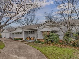 702 Hill St, Grand Prairie, TX 75050