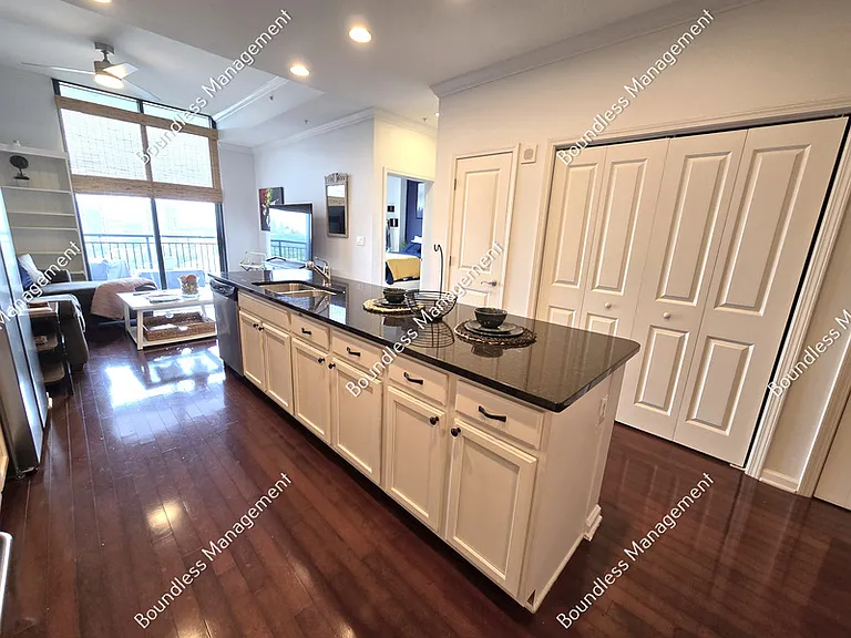 3040 Peachtree Rd NW #1509 — Photo 5