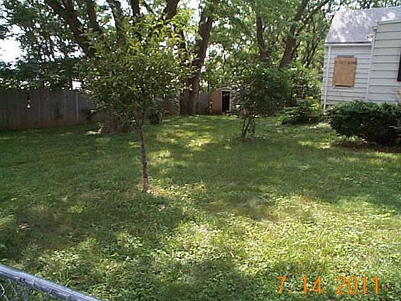 3rd image of 4628 N 56th St