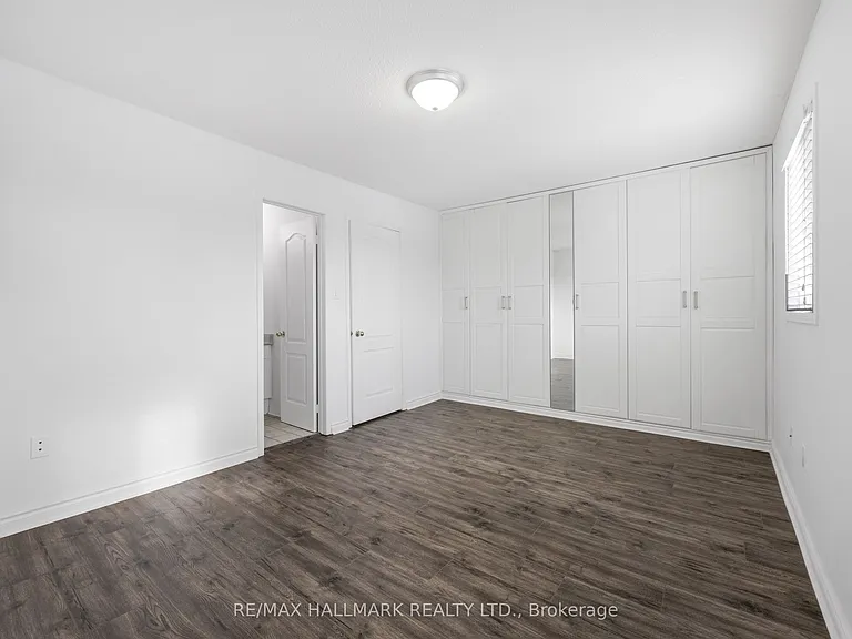 19 Parktree Dr — Photo 18