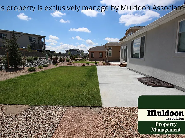 10339 Finn Dr — Photo 34