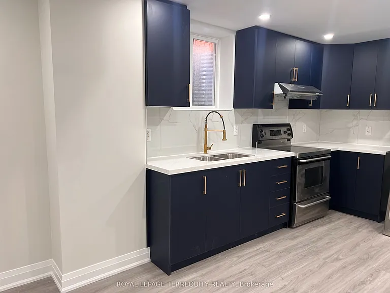 12 Merrimac Dr #BASEMENT — Photo 4