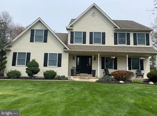 917 Chatfield Rd, Warrington, PA 18976