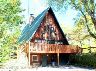 111 Fiddlers Green Ln, Hendersonville, NC 28791