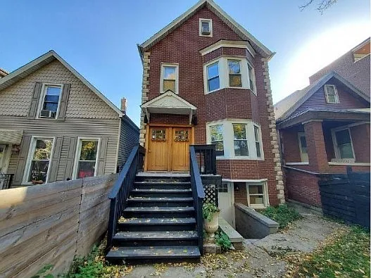 2 bed, 2632 sqft, $2,999 — Photo 1