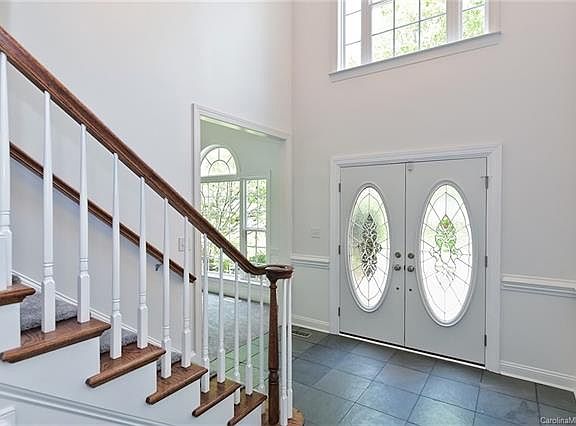 3rd image of 10410 Quail Chase Ct