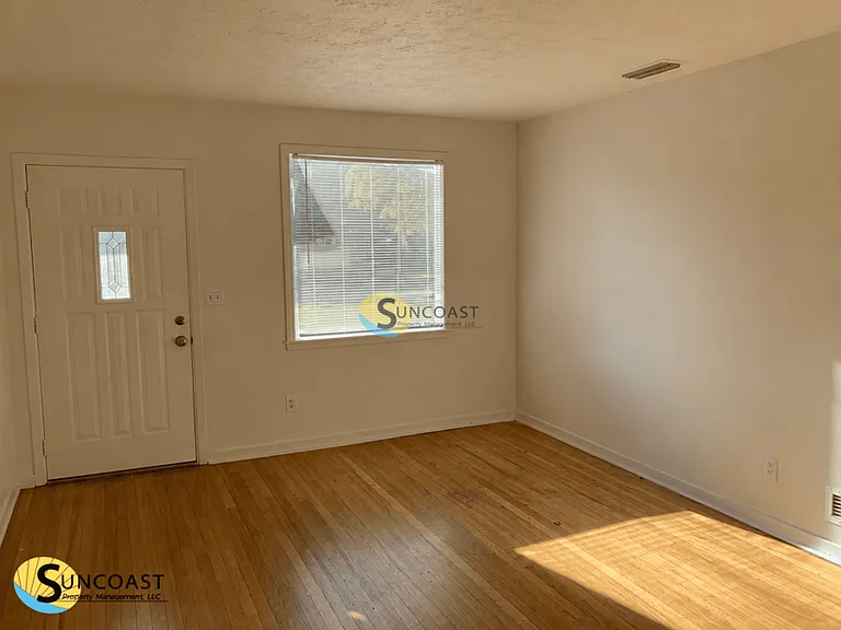 1444 Stimson St — Photo 18