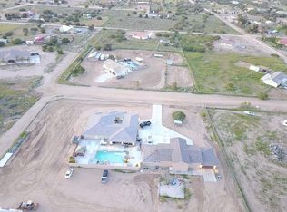 12631 Fir St, Oak Hills, CA 92344