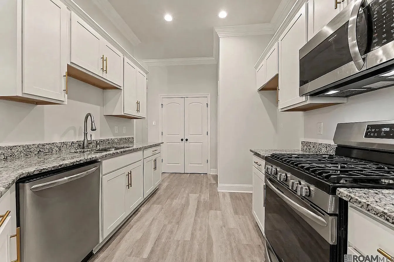 3 bed, 1689 sqft, $2,000 — Photo 4