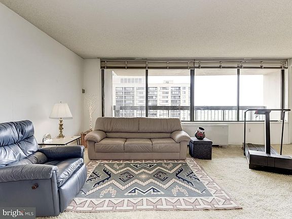 2nd image of 3705 S George Mason Dr APT 2203S