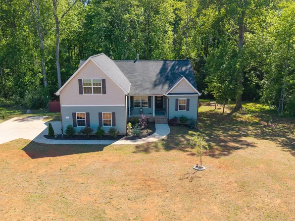 5171 Salem Woods Dr, Graham, NC 27253