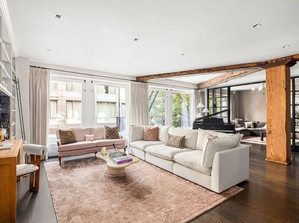 ペントハウス＆ロフト Ｈｏｕｓｅｓ　ｎｏｗ $2.3M Tribeca Penthouse Boasts Angled Skylights and Huge