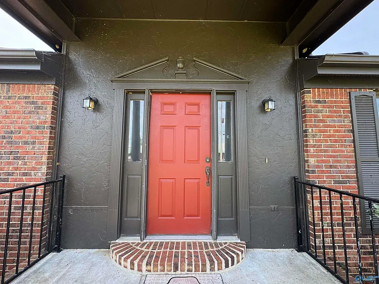 120 Roy Dr — Photo 10