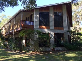 11 63rd St, Yankeetown, FL 34498