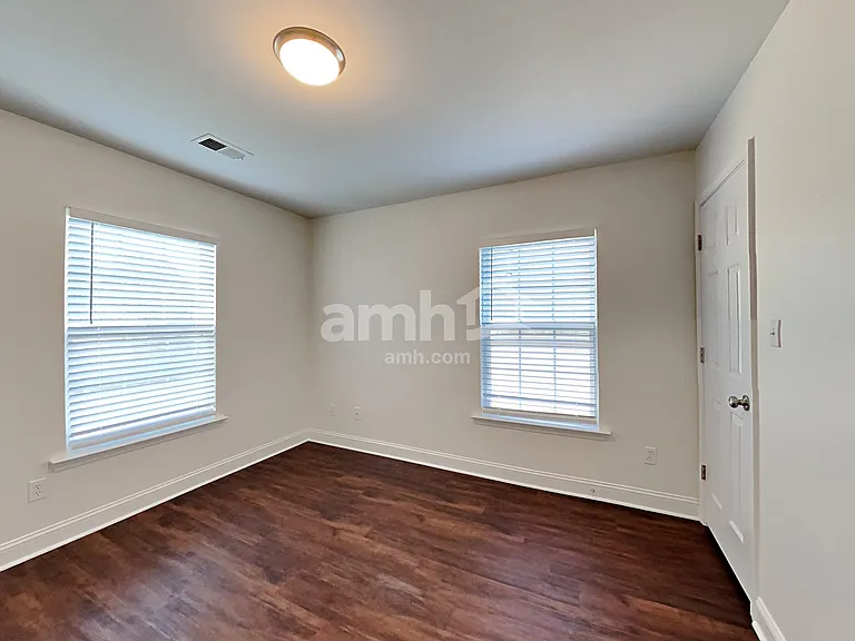 15541 Normans Landing Dr — Photo 17
