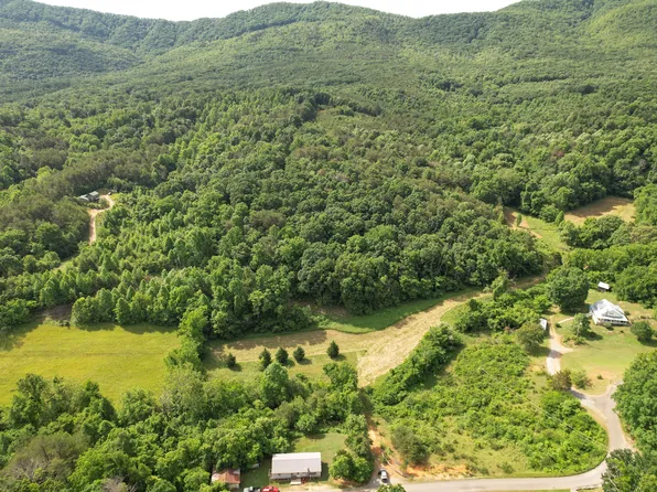 4141 Oak Hills Rd, Parrottsville, TN 37843
