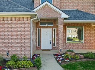 2101 Woodberry Dr, Fort Worth, TX 76112