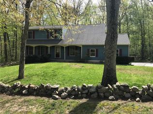 30 Chriswood Trce, Ledyard, CT 06339
