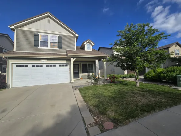 3912 Blackwood Ln, Johnstown, CO 80534