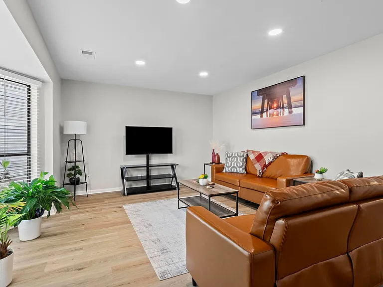 134 Woodberry Ct — Photo 6