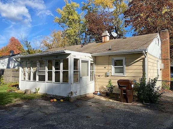 4th image of 1509 Walnut Dr