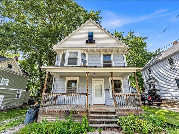 2nd image of 518 Sumner St