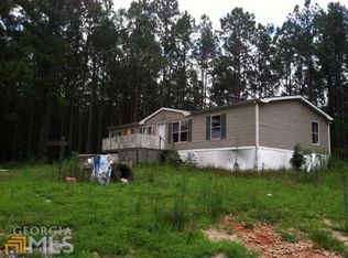 1856 Baughs Cross Rd, West Point, GA 31833