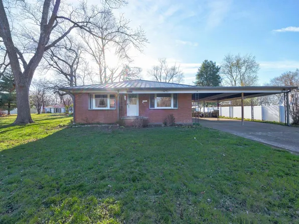 326 S 5th St, Rockport, IN 47635