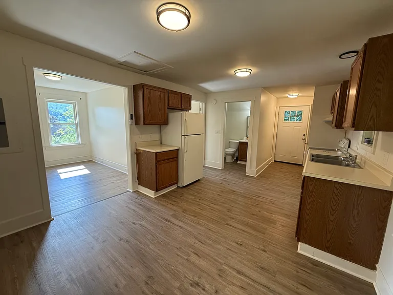 39 Livery Stable Rd #2 — Photo 9