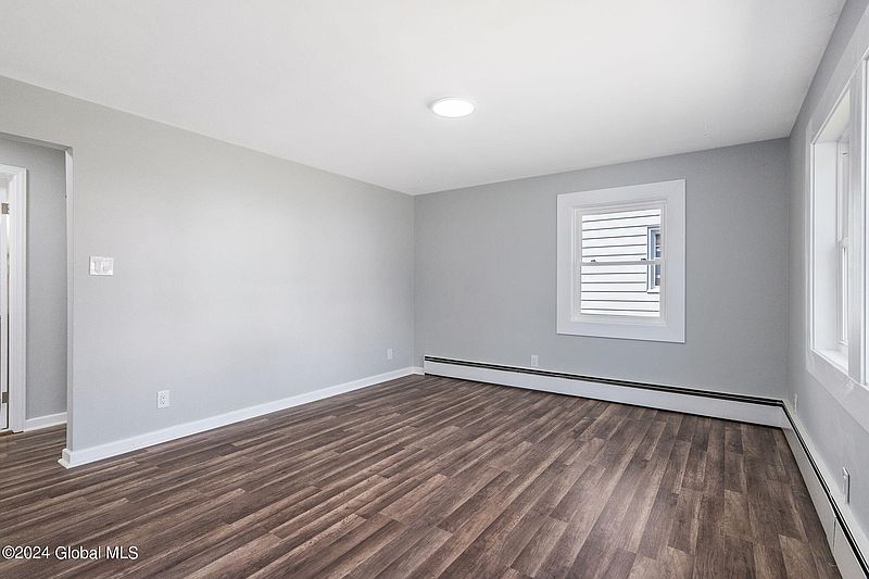 5th image of 3 Julia Street