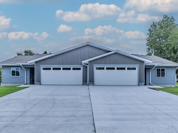 306 W 1st St Unit B, Lake Park, IA 51347
