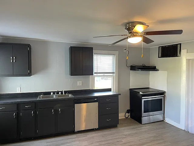 100 N California St — Photo 4