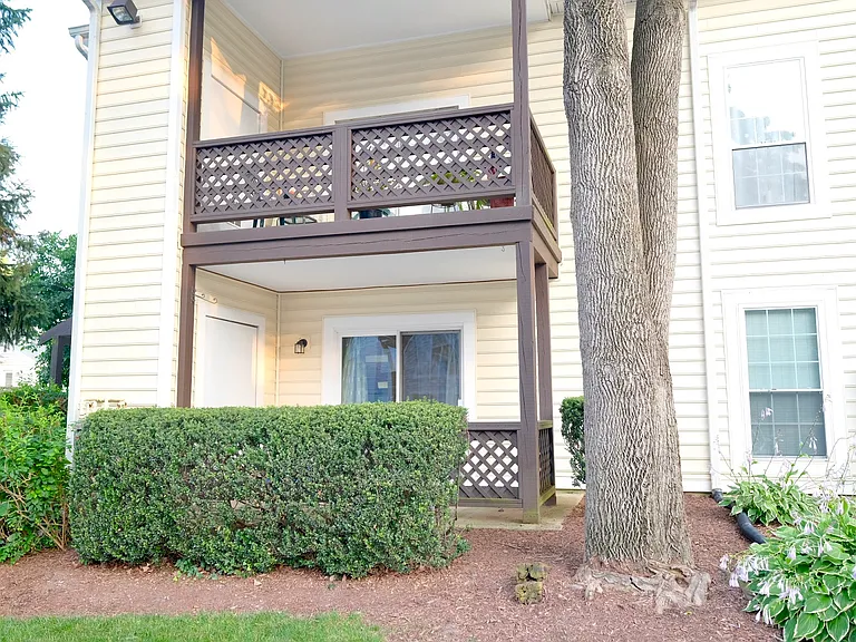 10169 Oakton Terrace Rd — Photo 16