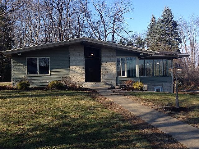 1st image of 177 Pleasantview Dr