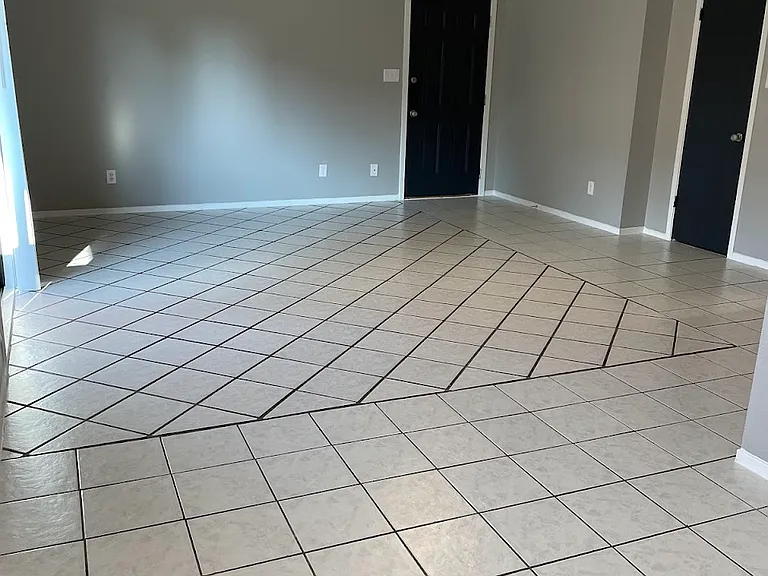 Park Place Apartments — Photo 14