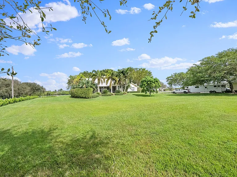 15416 Sunnyland Ln — Photo 50
