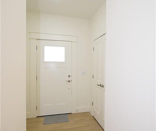 2nd image of 674 Sun Meadows Loop