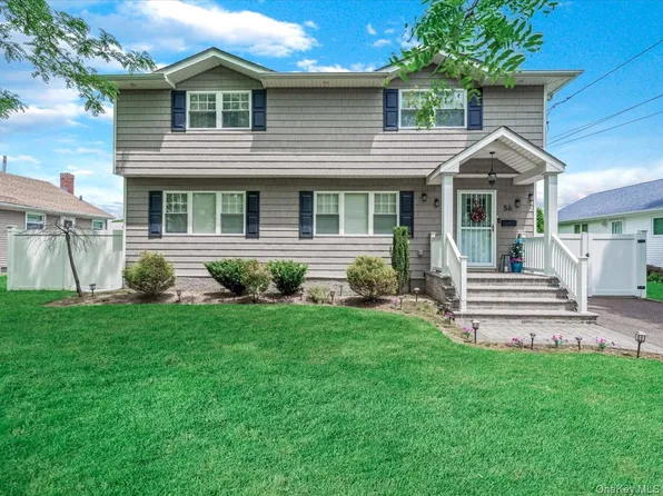 56 Thomas Avenue, Bethpage, NY 11714