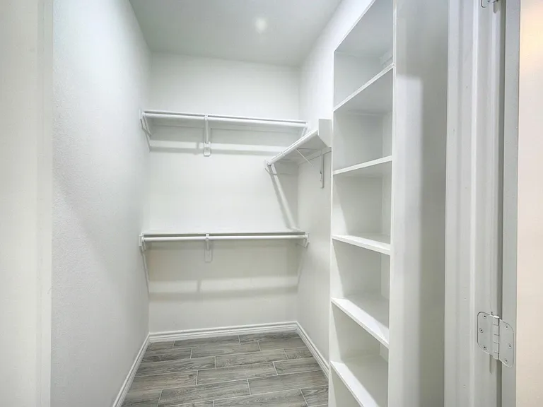 10085 Calendar St — Photo 25