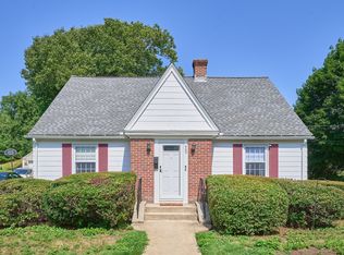 422 Mill St, Worcester, MA 01602